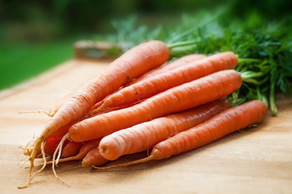 Zanahoria: 12 propiedades y beneficios de esta hortaliza